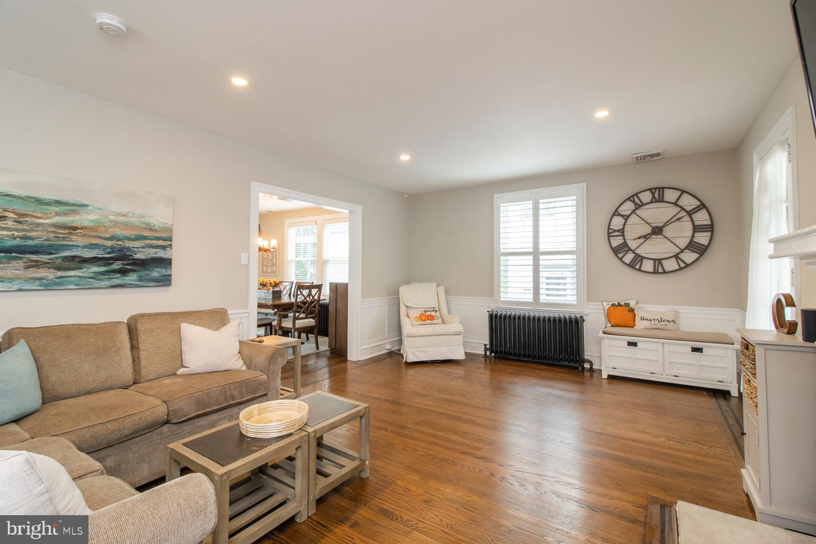 128 Kathmere Road Havertown, PA 19083 - Photo 4 of 46 Living Room