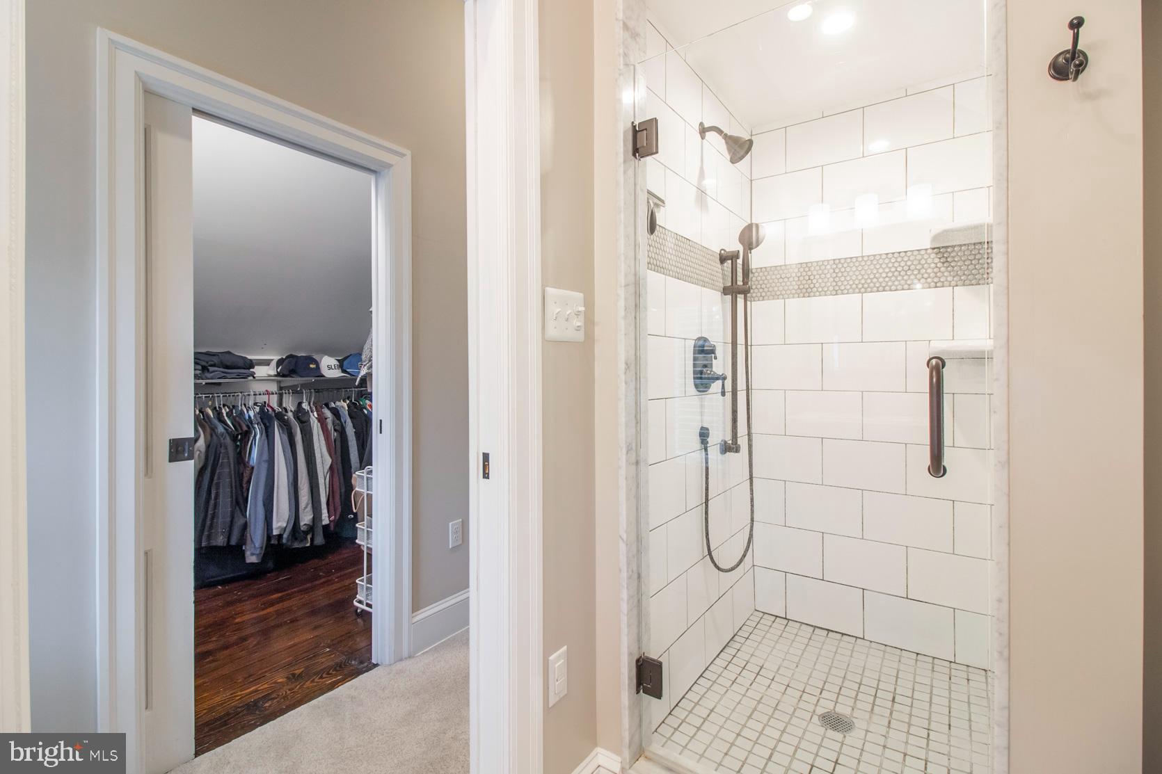 128 Kathmere Road Havertown, PA 19083 - Photo 32 of 46 Main Suite Bathroom