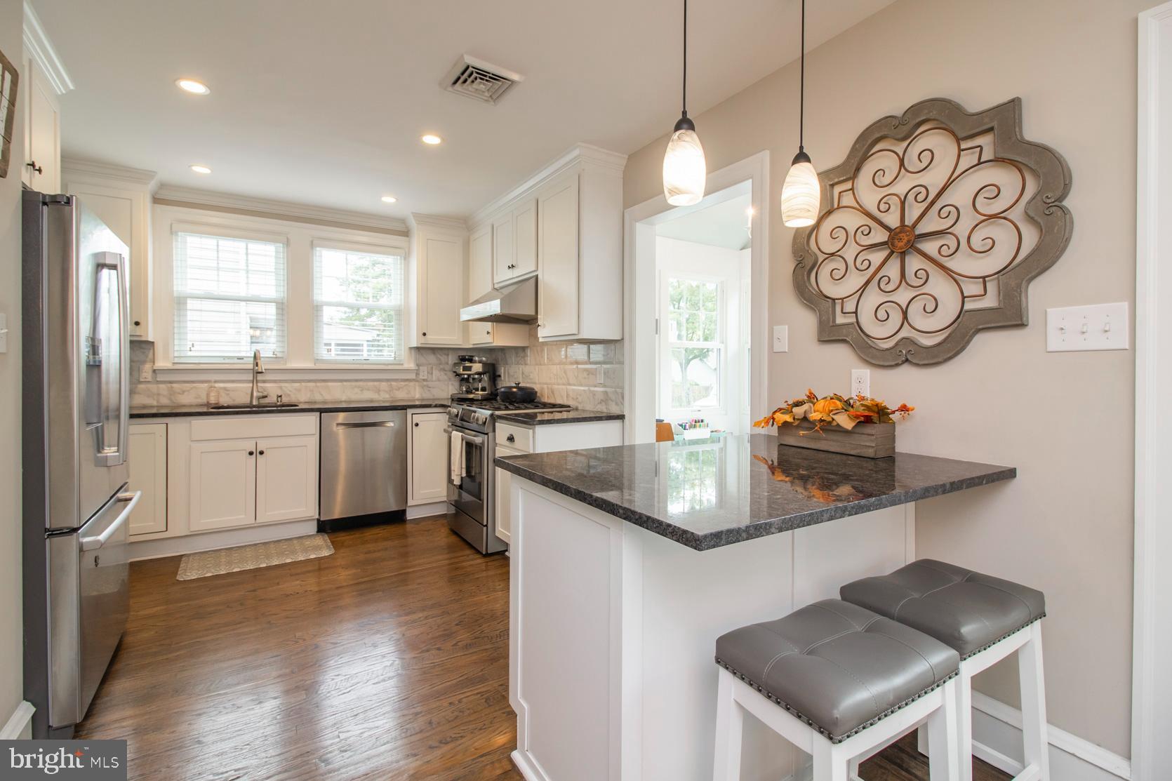 128 Kathmere Road Havertown, PA 19083 - Photo 10 of 46 Kitchen