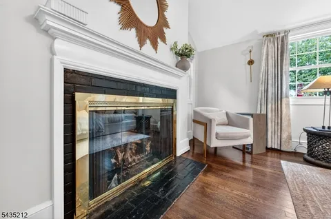 $1,199,000 | 15 Afterglow Avenue, Verona, NJ 07044