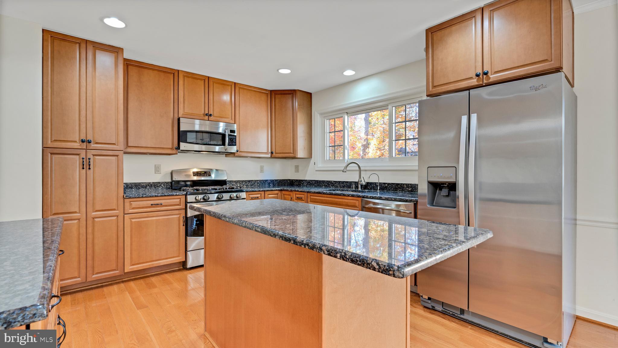 7106 Rolling Forest Avenue Springfield, VA 22152 - Photo 11 of 29