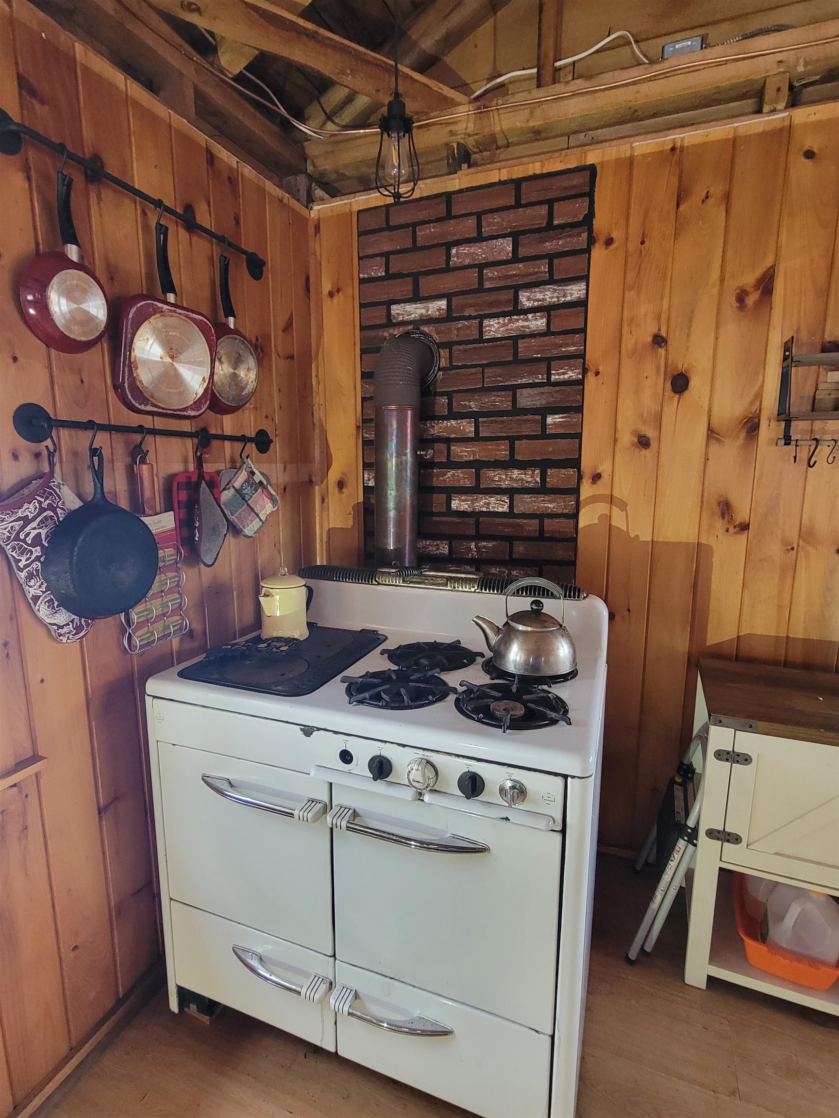 845 Bailey Hill Road Readsboro, VT 05350 - Photo 6 of 45