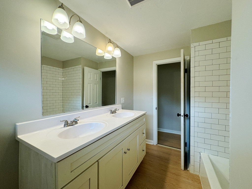 129 Pine Street Holbrook, MA 02343 - Photo 16 of 23