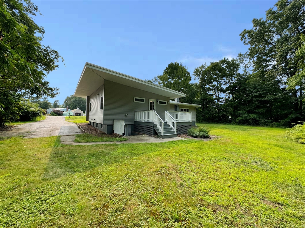 129 Pine Street Holbrook, MA 02343 - Photo 4 of 23