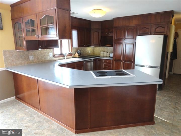 8 Walker Road Oley, PA 19547 - Photo 4 of 23 Kitchen
