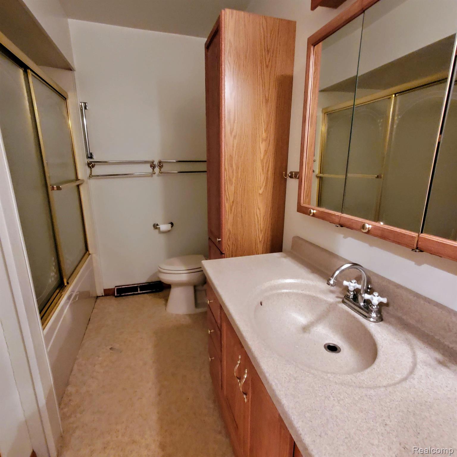 4052 South Towerline Road Bridgeport, MI 48722 - Photo 13 of 27 Gallery Image 13