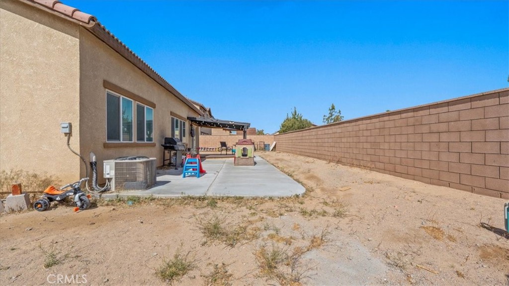 11886 Sierra Road Victorville, CA 92392 - Photo 28 of 41