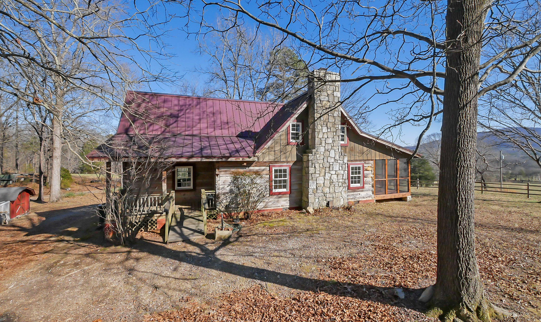 1105 Walden Road Chickamauga, GA 30707 - Photo 3 of 21 10-P1690620
