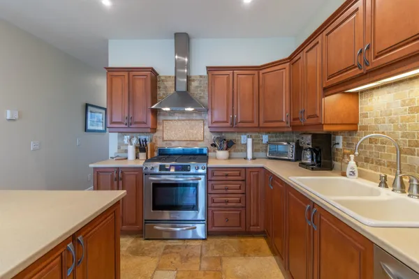 $989,000 | 161 Johns River Drive, Derby, VT 05855