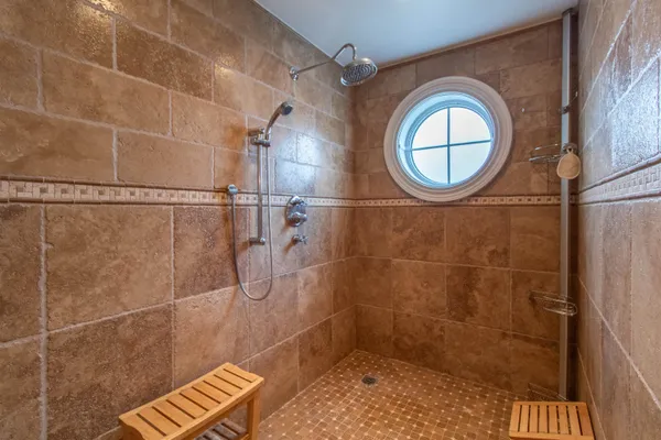 $989,000 | 161 Johns River Drive, Derby, VT 05855