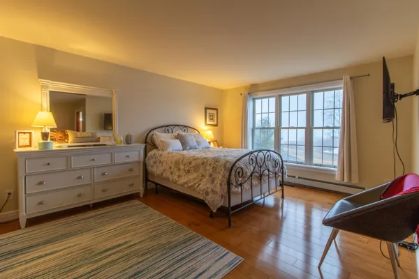 $989,000 | 161 Johns River Drive, Derby, VT 05855