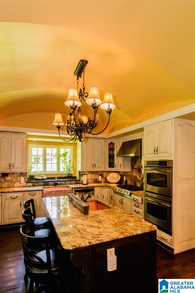 2525 Shades Crest Road Birmingham, AL 35216 - Photo 19 of 47