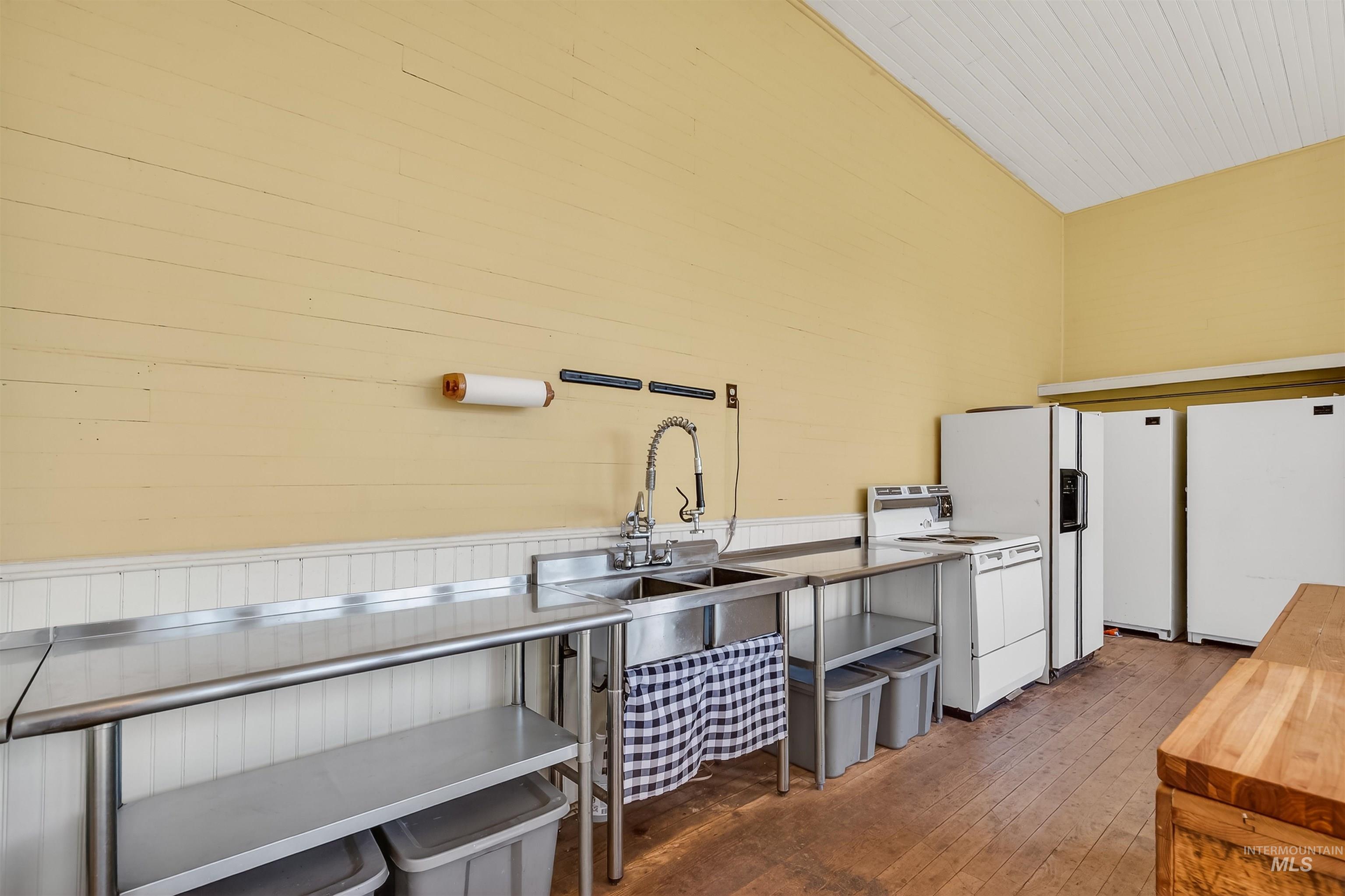 2070 Woodland Road Kamiah, ID 83536 - Photo 9 of 49 Gallery Image 9