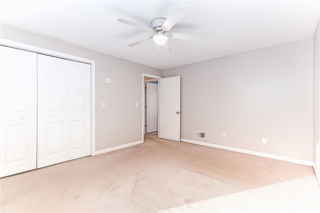 52 Kristee Circle, Unit 52 West Warwick, RI 02893 - Photo 19 of 30