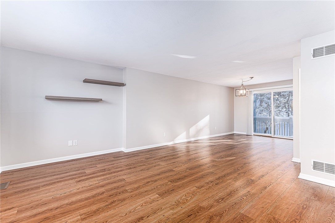 52 Kristee Circle, Unit 52 West Warwick, RI 02893 - Photo 4 of 30