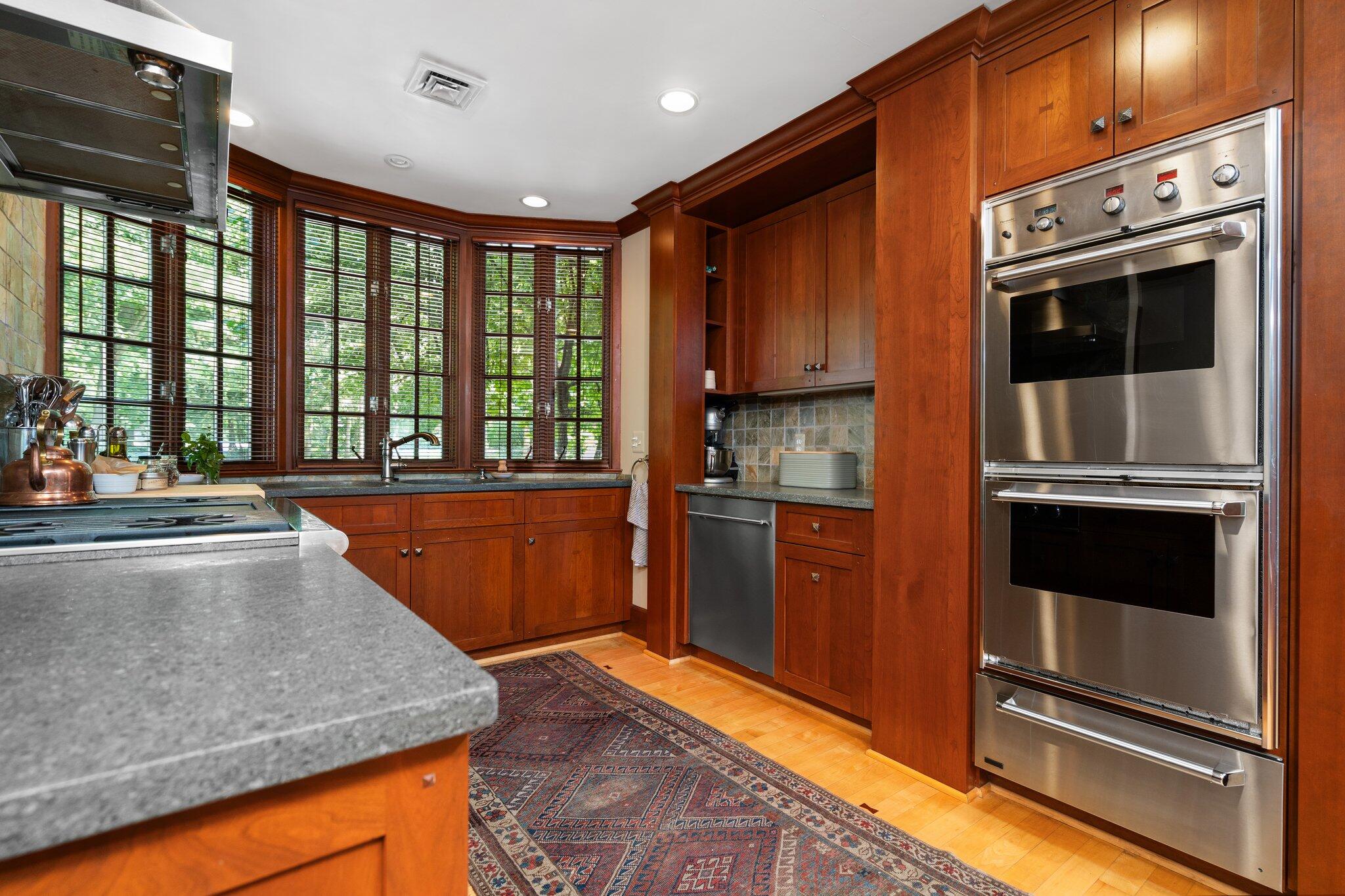 100 Underdown Road Ann Arbor, MI 48105 - Photo 20 of 95 Kitchen