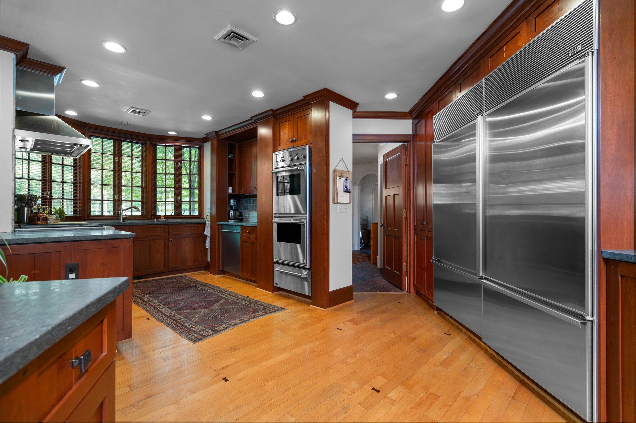 100 Underdown Road Ann Arbor, MI 48105 - Photo 23 of 95 Kitchen