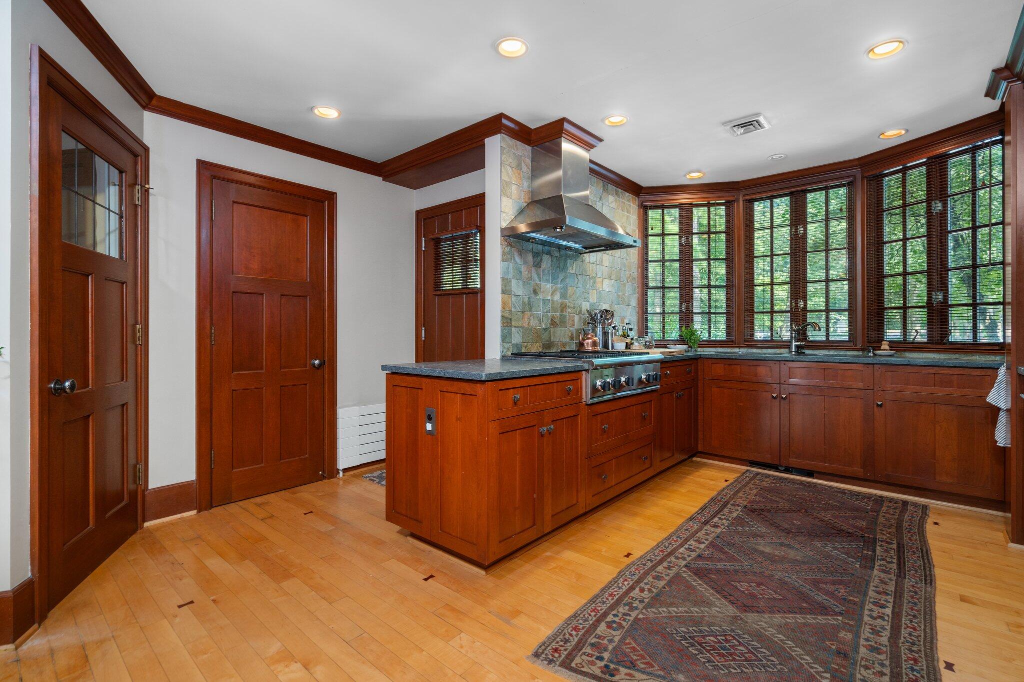 100 Underdown Road Ann Arbor, MI 48105 - Photo 25 of 95 Kitchen