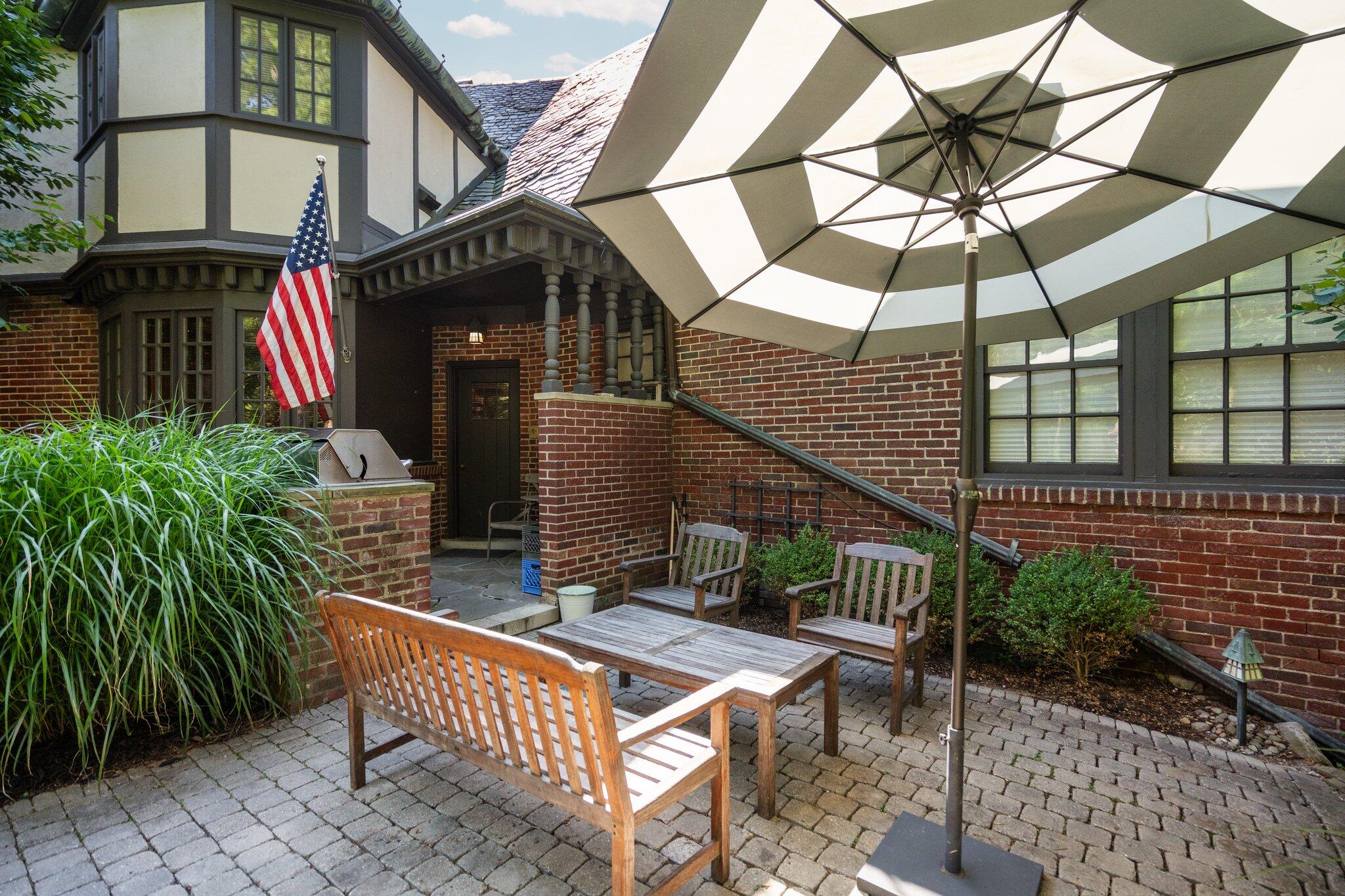 100 Underdown Road Ann Arbor, MI 48105 - Photo 26 of 95 Patio off Kitchen