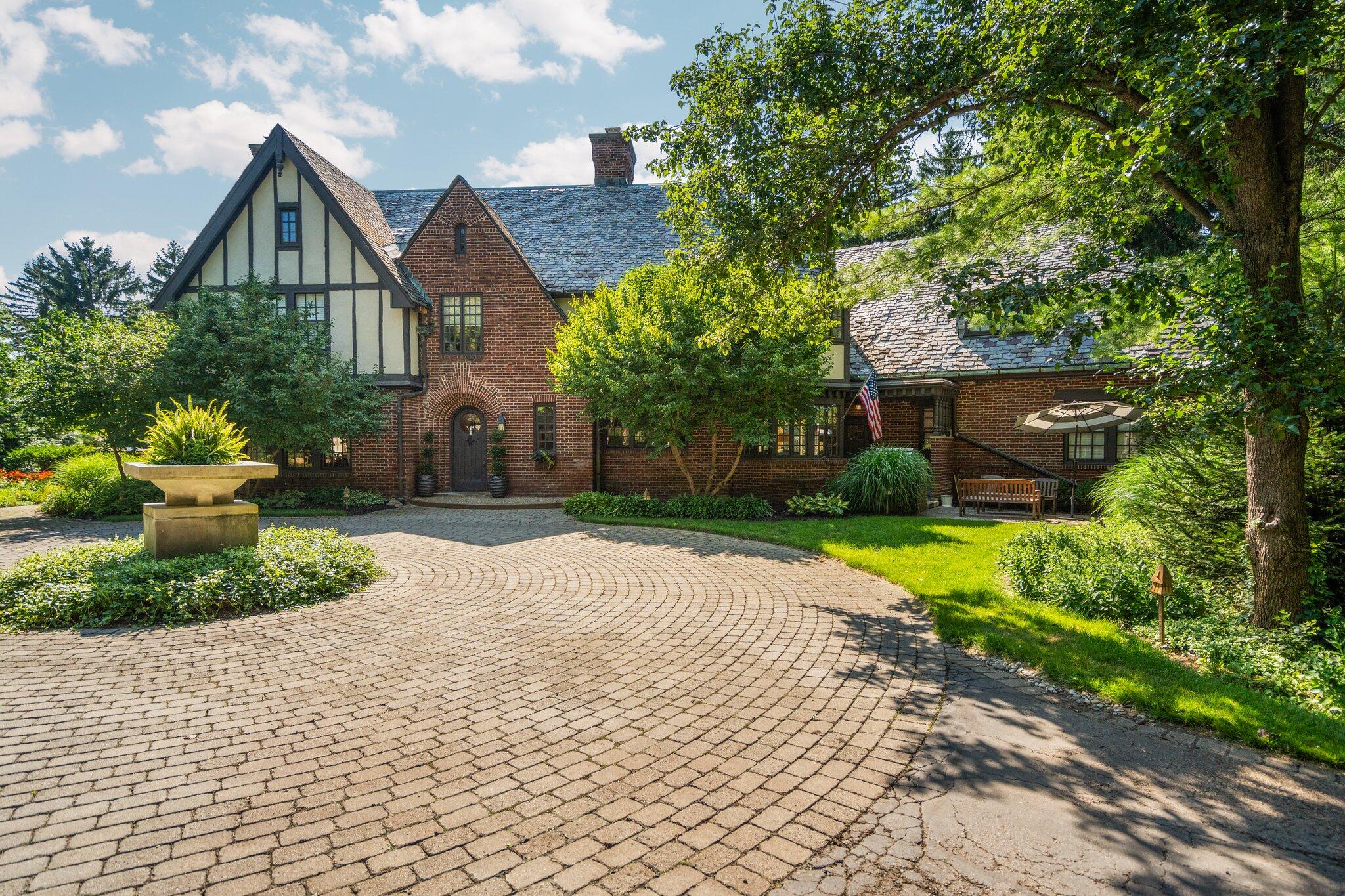 100 Underdown Road Ann Arbor, MI 48105 - Photo 75 of 95 Front
