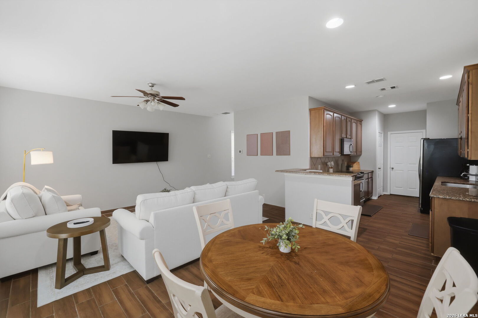 6731 Terra Rye San Antonio, TX 78240 - Photo 4 of 35