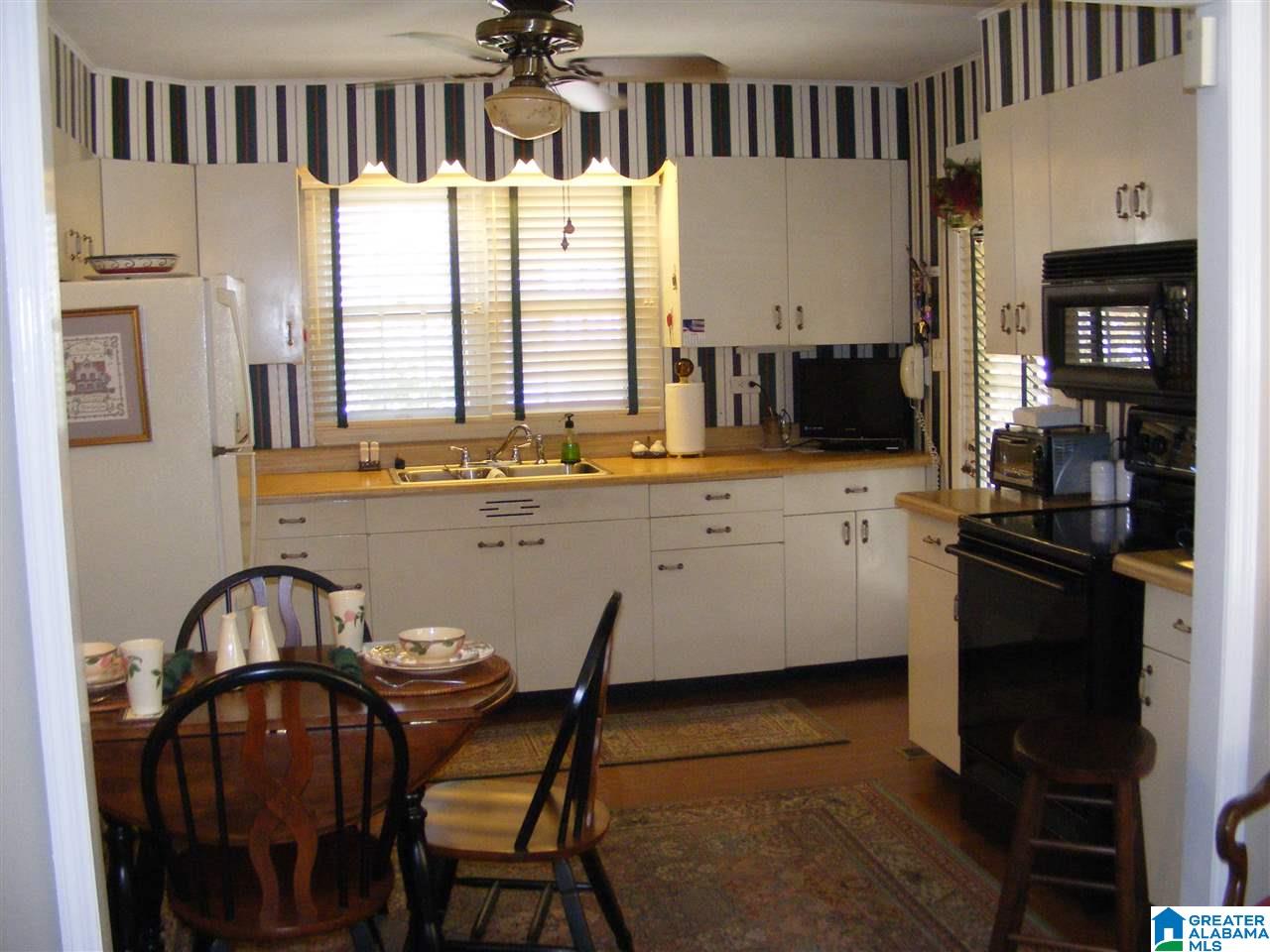 5701 5th Street South Bessemer, AL 35020 - Photo 5 of 34