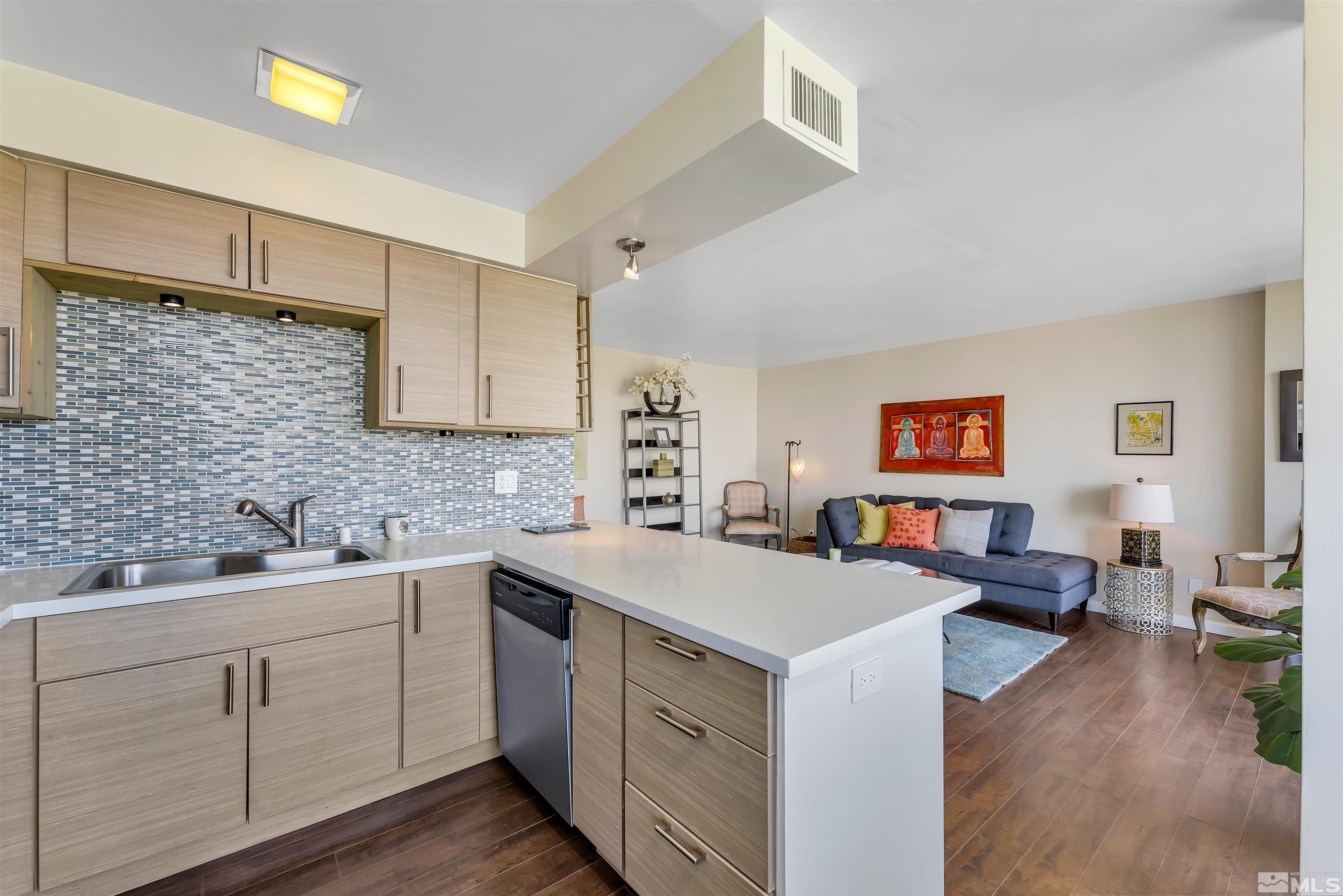 280 Island Avenue, Unit 804 Reno, NV 89501 - Photo 14 of 40 Photo 14