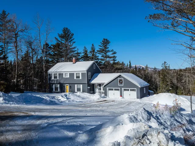 $799,000 | 32 Old Town Road, West Dover, VT 05356