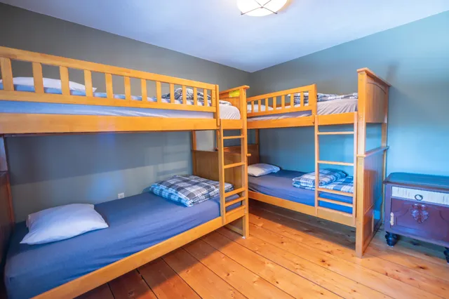 $799,000 | 32 Old Town Road, West Dover, VT 05356