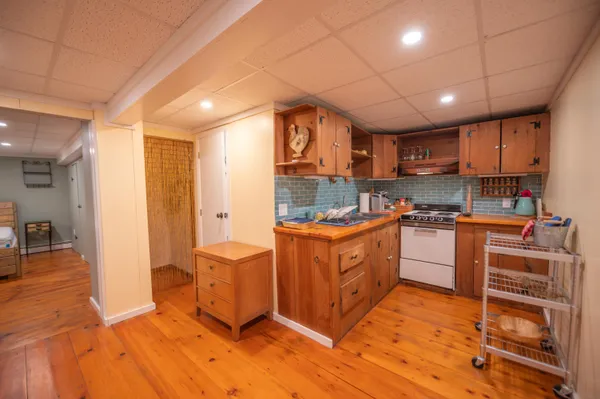 $799,000 | 32 Old Town Road, West Dover, VT 05356