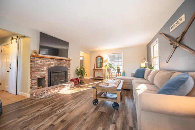 $799,000 | 32 Old Town Road, West Dover, VT 05356