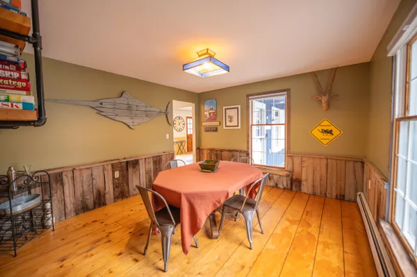 $799,000 | 32 Old Town Road, West Dover, VT 05356