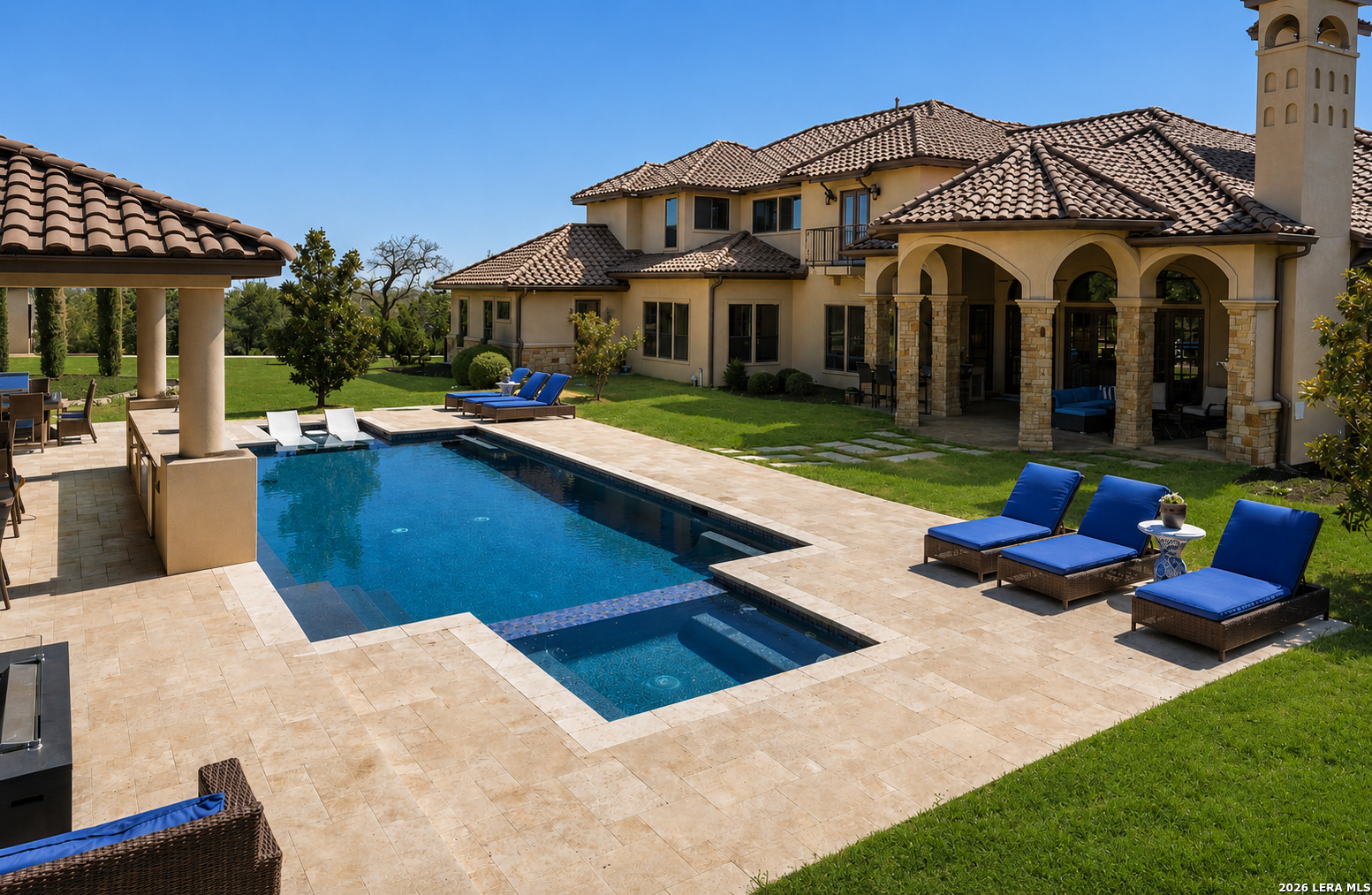 104 Falcon Crest Boerne, TX 78006 - Photo 2 of 40