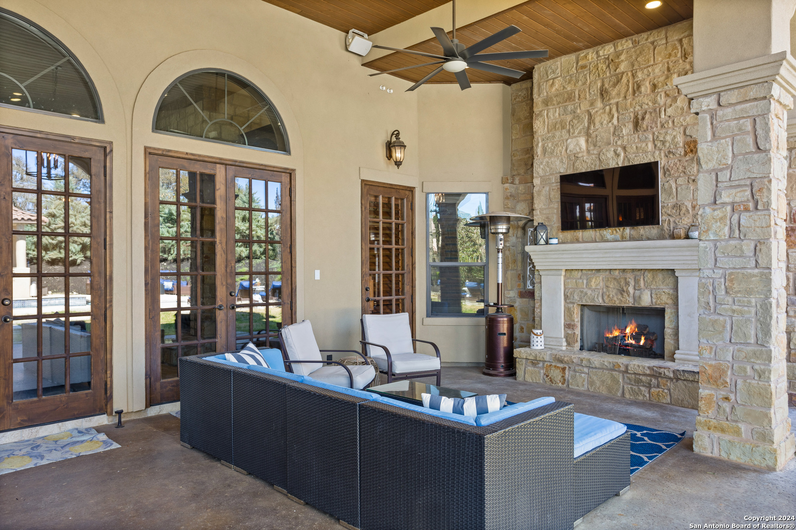 104 Falcon Crest Boerne, TX 78006 - Photo 33 of 50