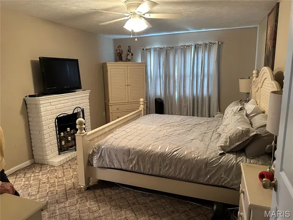 $235,000 | 304 Crestview Drive, Steeleville, IL 62288