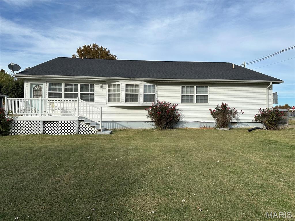 304 Crestview Drive Steeleville, IL 62288 - Photo 4 of 33