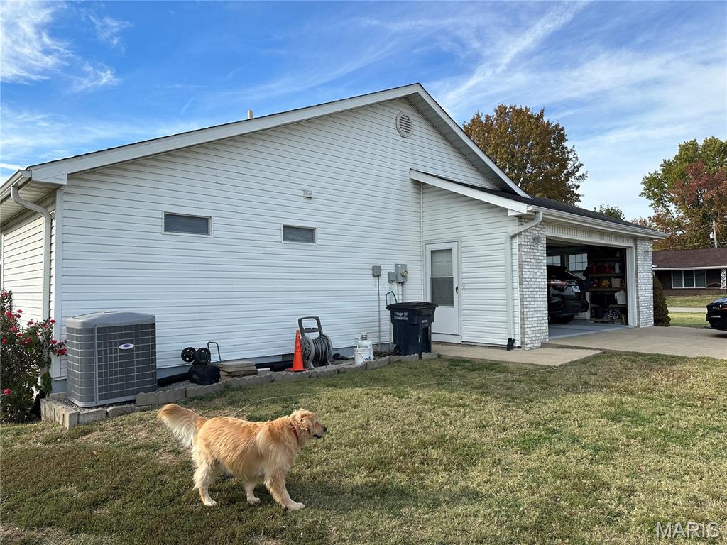 304 Crestview Drive Steeleville, IL 62288 - Photo 8 of 33