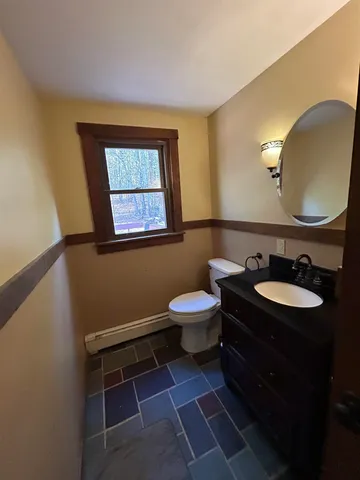 $3,000 | 301 Eastside Road, North Woodstock, NH 03262