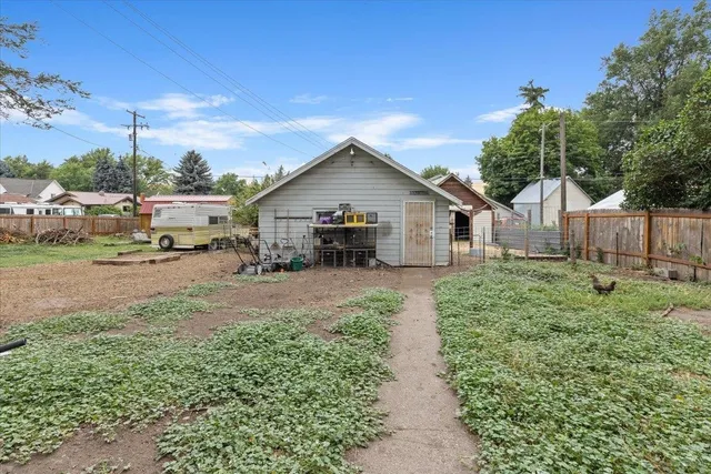 $325,000 | 121 East 8th Street, Rosalia, WA 99170