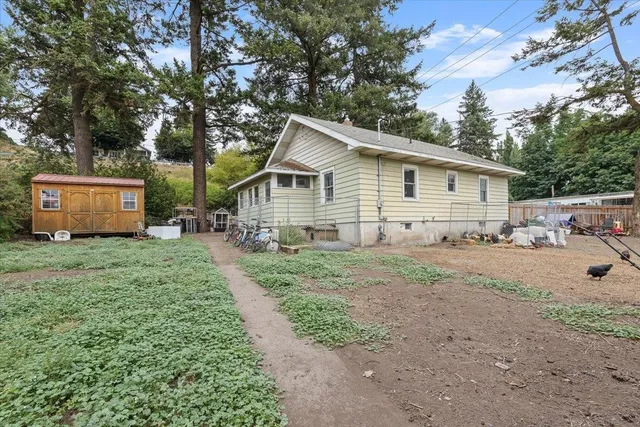 $325,000 | 121 East 8th Street, Rosalia, WA 99170