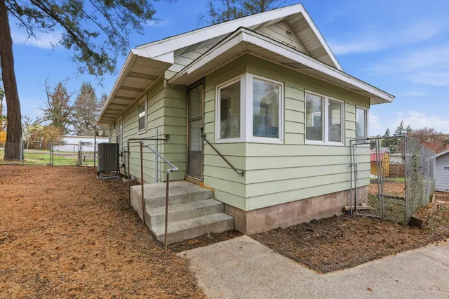 $310,000 | 121 East 8th Street, Rosalia, WA 99170