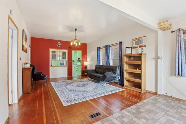 $310,000 | 121 East 8th Street, Rosalia, WA 99170