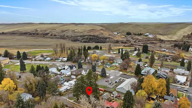 $310,000 | 121 East 8th Street, Rosalia, WA 99170