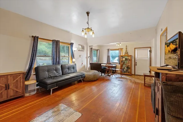 $325,000 | 121 East 8th Street, Rosalia, WA 99170