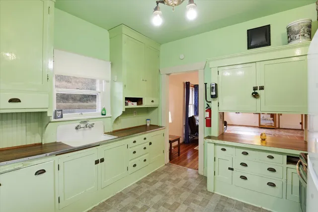 $310,000 | 121 East 8th Street, Rosalia, WA 99170