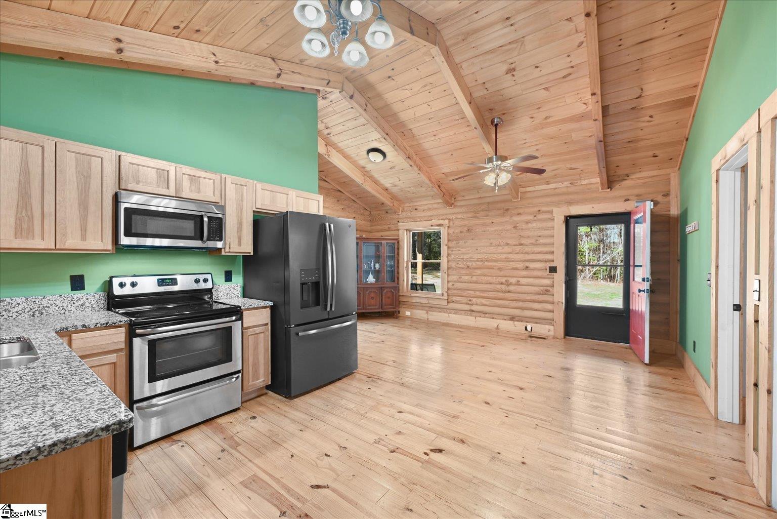 145 Dalton Road Marietta, SC 29661 - Photo 11 of 37