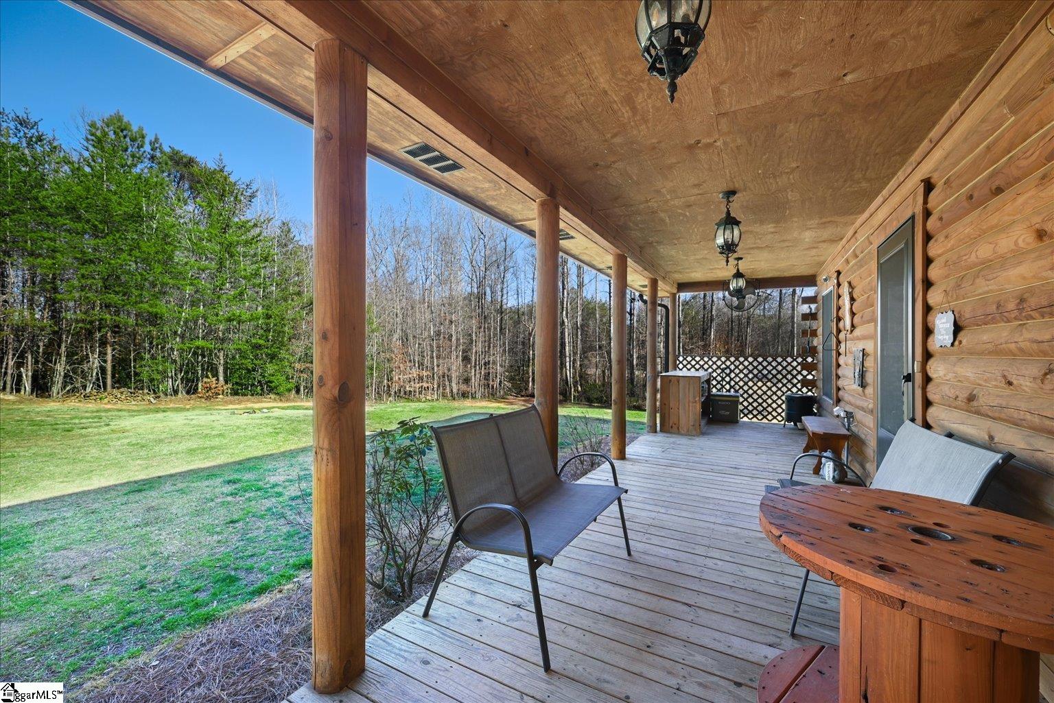 145 Dalton Road Marietta, SC 29661 - Photo 3 of 37