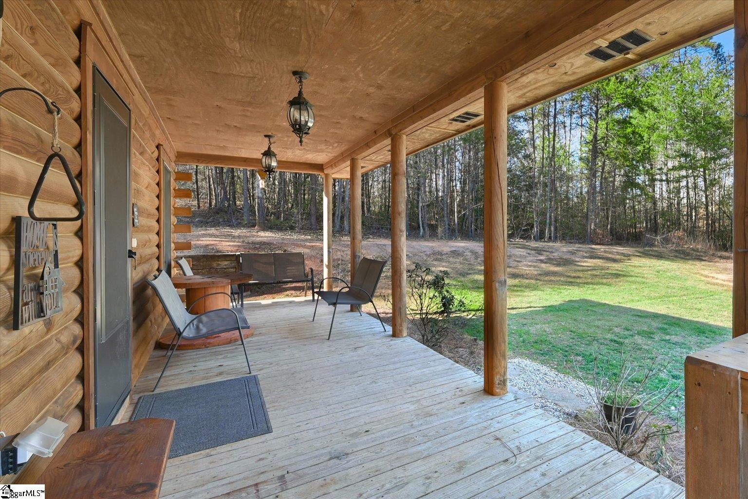 145 Dalton Road Marietta, SC 29661 - Photo 4 of 37