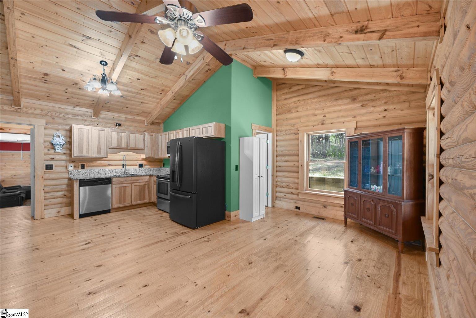 145 Dalton Road Marietta, SC 29661 - Photo 10 of 37