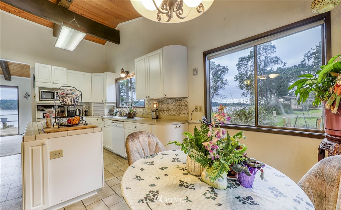 267 Mumby Road Nordland, WA 98358 - Photo 16 of 40 Gallery Image 16